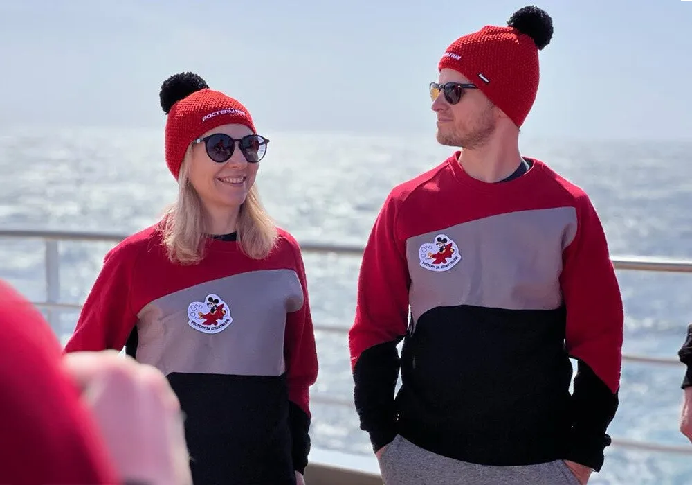 How to turn merchandise into a powerful promotion and revenue tool: a guide for event organizers